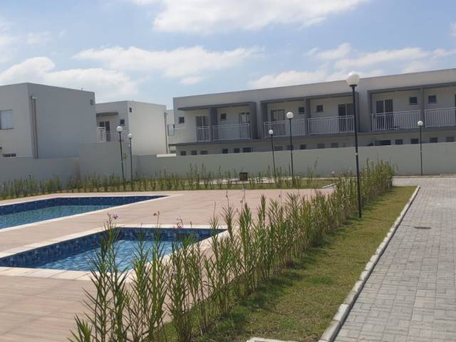 #265 - Casa para Venda em Cotia - SP - 2